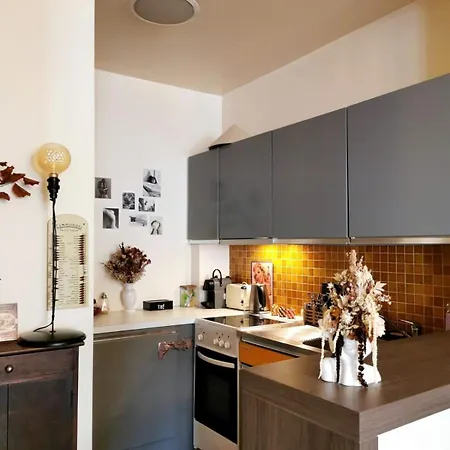 Apartamento A Large Artistic-style In Pantheon