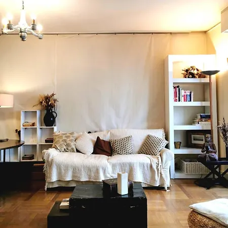 Apartamento A Large Artistic-style In Pantheon *